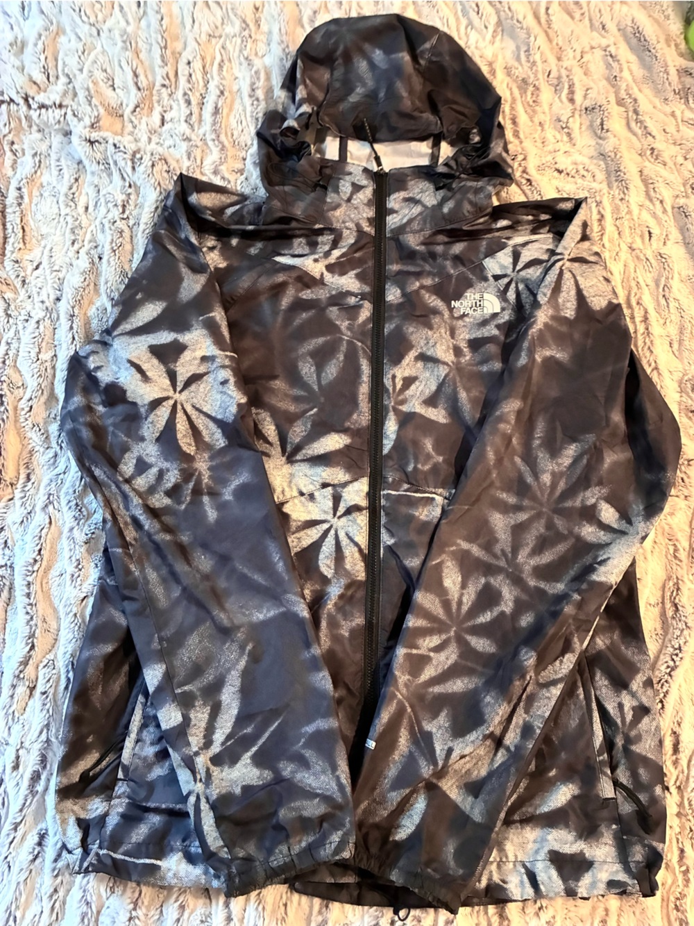The North Face Lightweight Hooded Rain Jacket Black with Floral Print Women’s M
